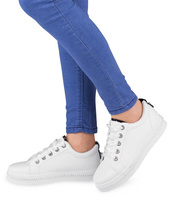 Buty sportowe damskie N/M CC-2 Biało - Czarne