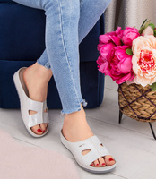 Klapki damskie Skotnicki KL-3-0541 Srebrne