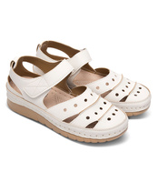 Sandałki damskie Skotnicki S-3-3030 Białe