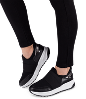 Buty sportowe damskie Ideal Shoes X-9700 Czarne