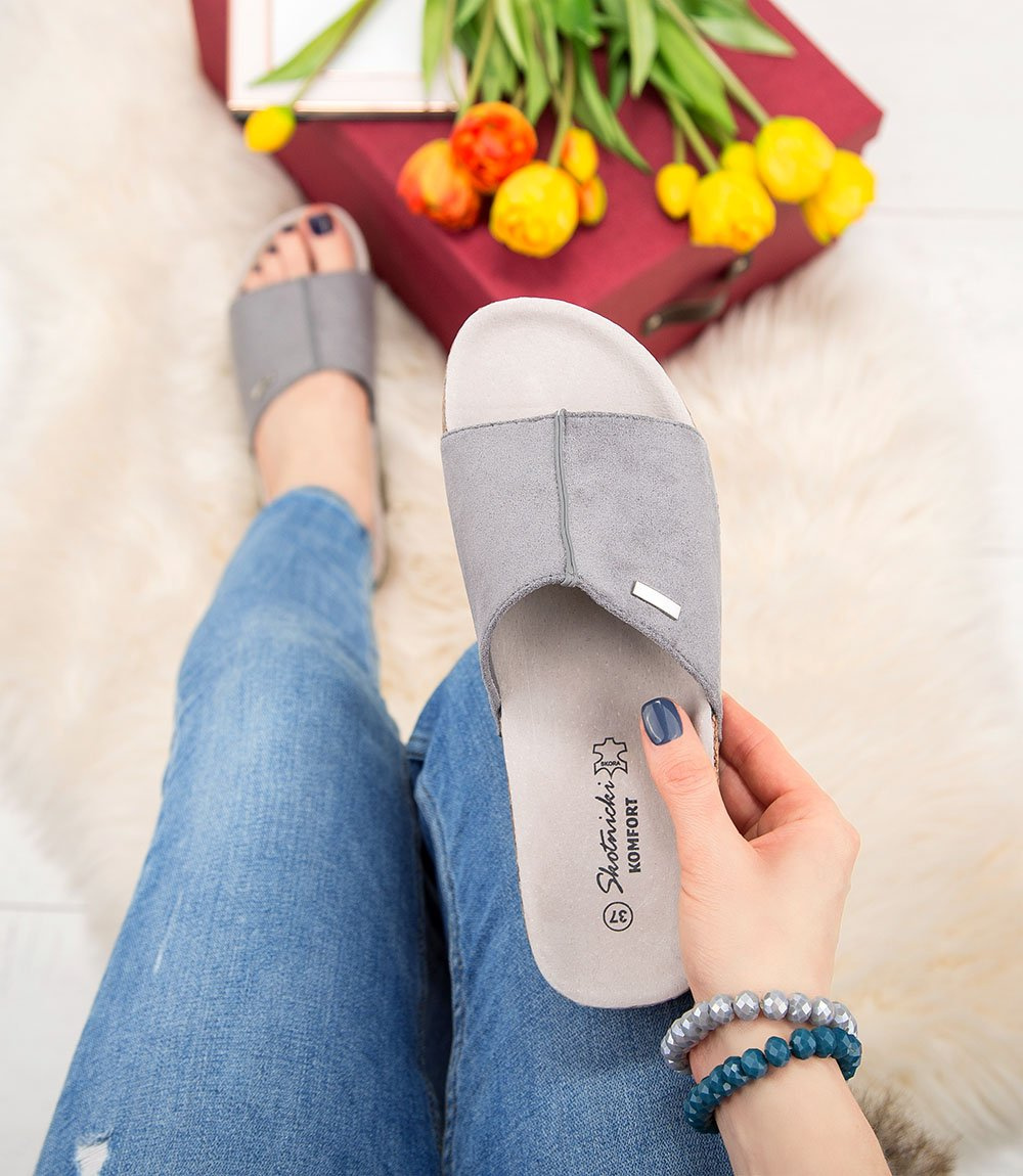 Klapki damskie Skotnicki KL-3-0509 Szare