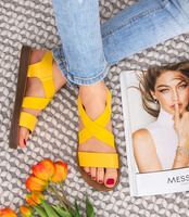 Sandałki damskie Super Mode 1458 Żółte