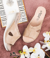 Klapki damskie Skotnicki KL-3-0522 Beżowe