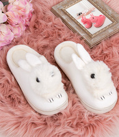 Kapcie damskie Foreverfolie P219 Białe