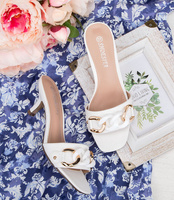 Klapki damskie Shoesita K-8047 Białe