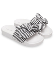 Klapki damskie Ideal Shoes T-9159 Biało-Czarne