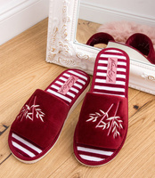 Kapcie damskie Natural Style NS-046 Czerwone