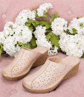 Klapki damskie Escott 231 Beżowe