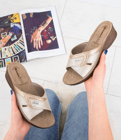 Klapki damskie Inblu 26-70 Piaskowe