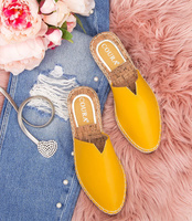 Klapki damskie Coura 7828 Żółte