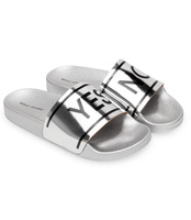 Klapki damskie Ideal Shoes T-9161 Srebrne