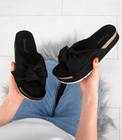 Klapki damskie z kokardą Pinkai W004 Czarne