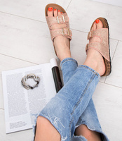 Klapki damskie Marquiiz L-1033 Różowe