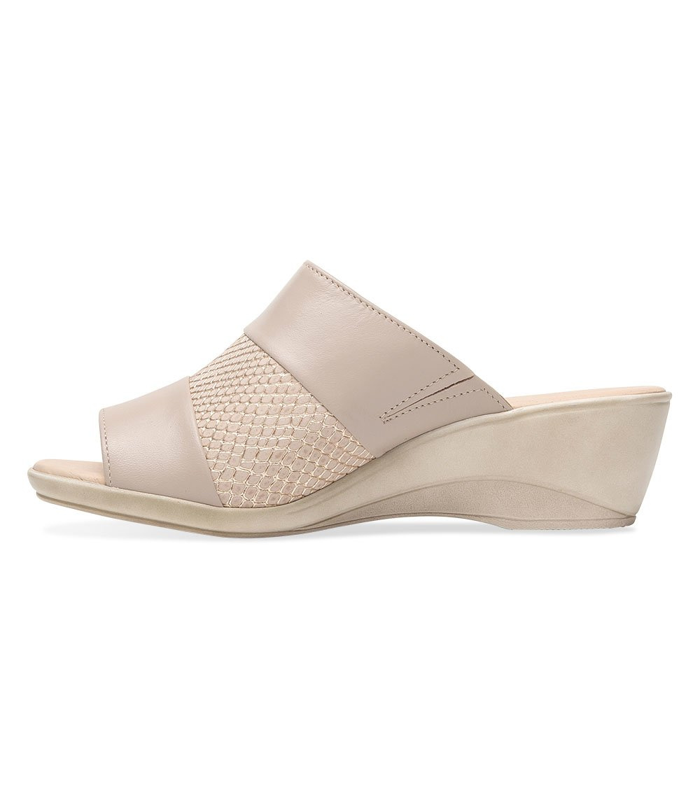 Klapki damskie Pesco 1539 Beżowe