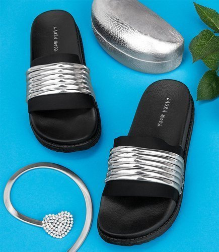 Klapki damskie Laura Mode WL035 Srebrne