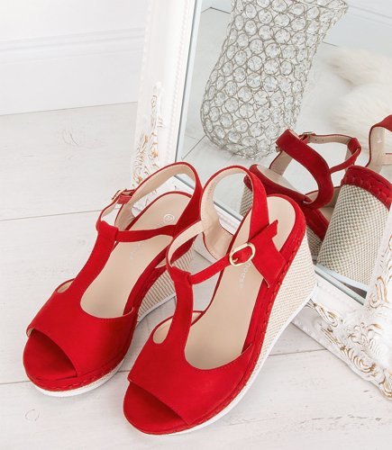 Sandałki damskie Ideal Shoes U-6290 Czerwone